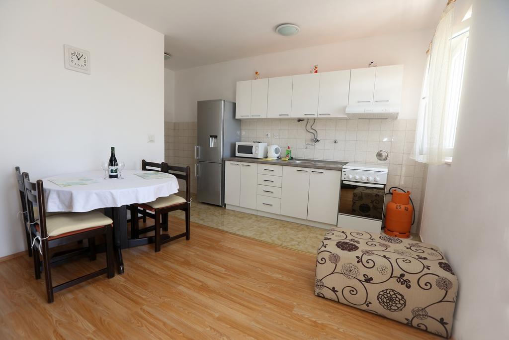Apartment Davorka Primošten Esterno foto